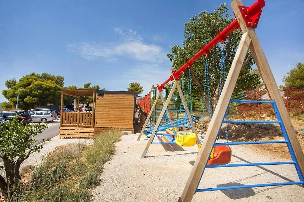 Apartments Belvedere Seget Vranjica - Cdm03037-Cya Trogir 0*,